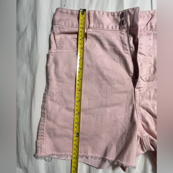 Chic Pink Carpenter Shorts - Picture 5 of 8